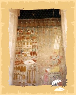 Рельефы на стенах храма Хатшепсут